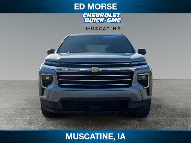 used 2025 Chevrolet Traverse car, priced at $38,990