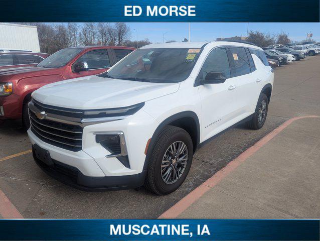 used 2025 Chevrolet Traverse car, priced at $37,990