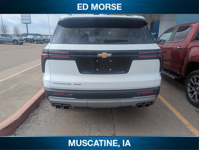 used 2025 Chevrolet Traverse car, priced at $37,990