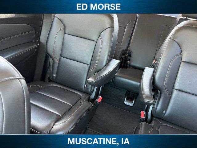 used 2021 Chevrolet Traverse car, priced at $22,490