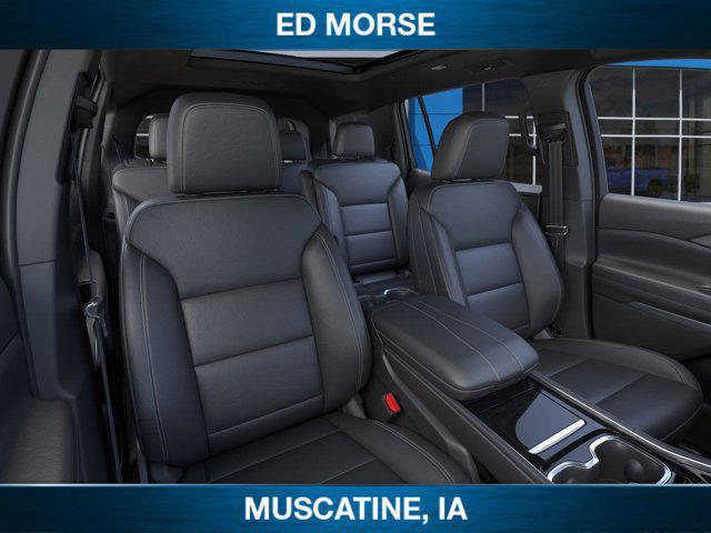 new 2026 Chevrolet Traverse car, priced at $45,220