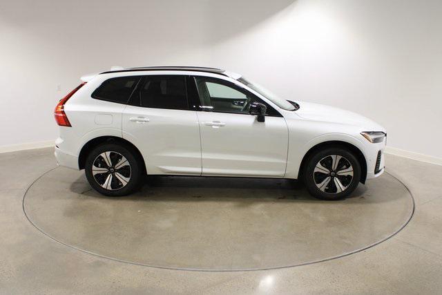 new 2025 Volvo XC60 Plug-In Hybrid car, priced at $65,825