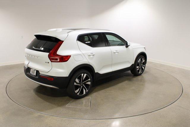 new 2025 Volvo XC40 car, priced at $49,790