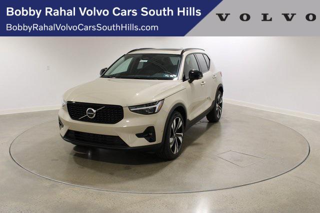 new 2025 Volvo XC40 car, priced at $51,040