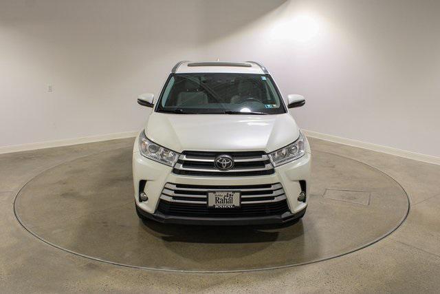 used 2019 Toyota Highlander car, priced at $25,979