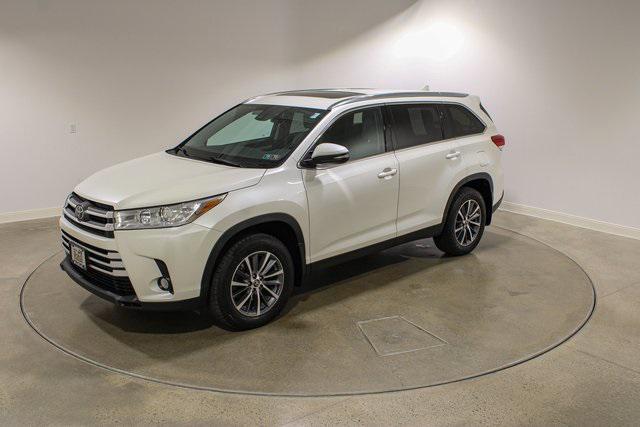 used 2019 Toyota Highlander car, priced at $25,979