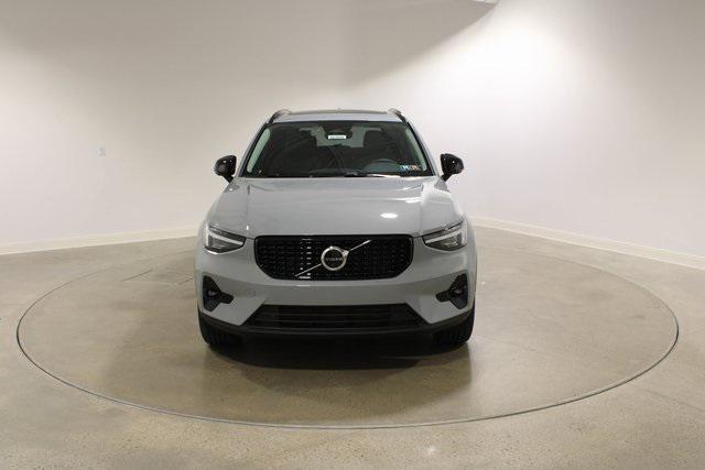 new 2025 Volvo XC40 car, priced at $48,315