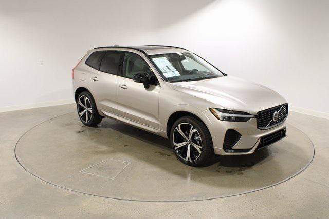 new 2025 Volvo XC60 car, priced at $60,250