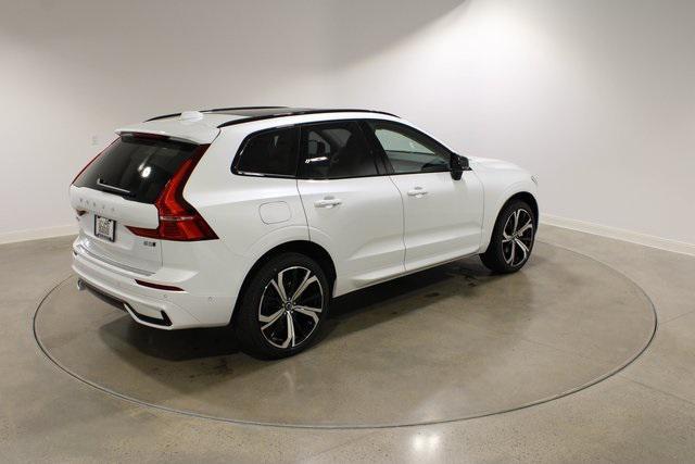 new 2025 Volvo XC60 car, priced at $60,635