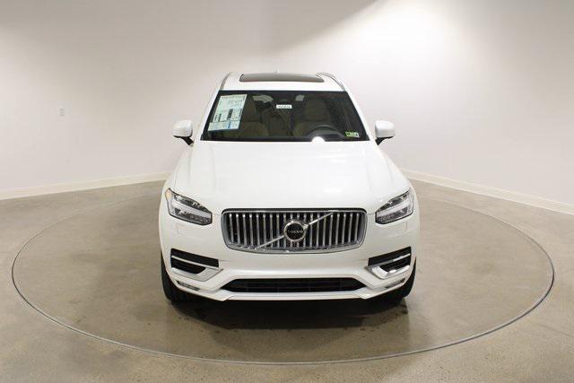 new 2025 Volvo XC90 car, priced at $72,440