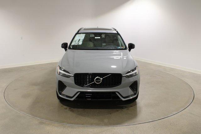 new 2025 Volvo XC60 car, priced at $55,750