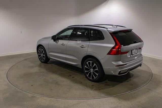 new 2025 Volvo XC60 car