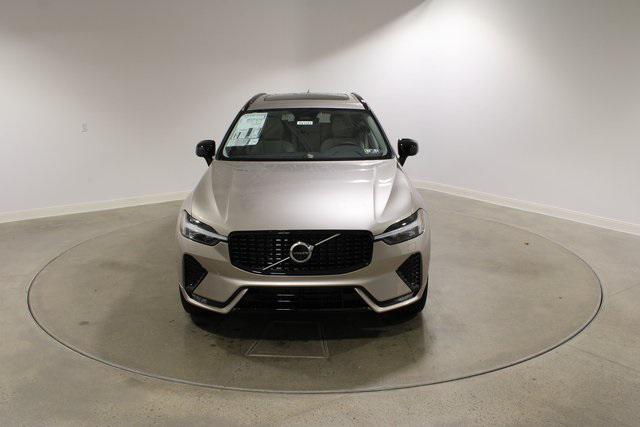 new 2025 Volvo XC60 car, priced at $55,750