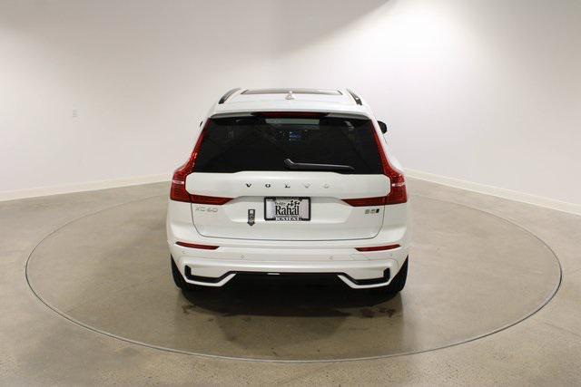 new 2025 Volvo XC60 car, priced at $55,345