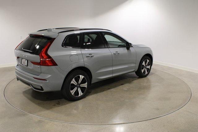 new 2025 Volvo XC60 Plug-In Hybrid car, priced at $61,300