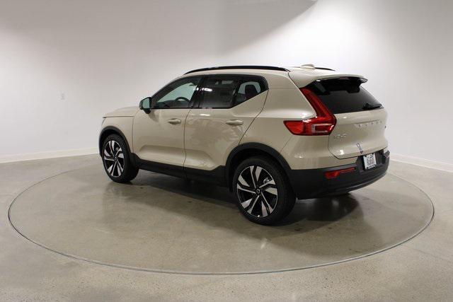 new 2025 Volvo XC40 car, priced at $51,040