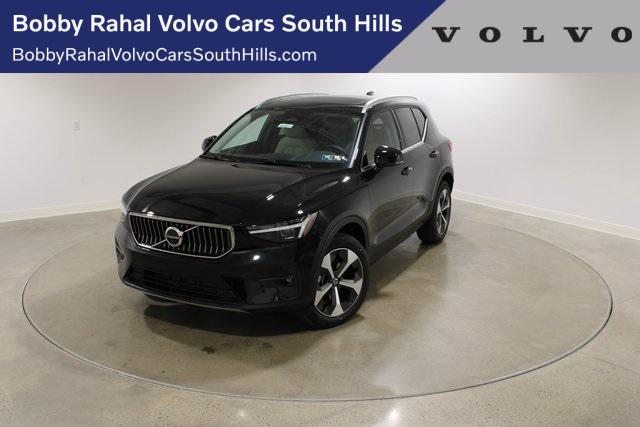 new 2025 Volvo XC40 car, priced at $48,100