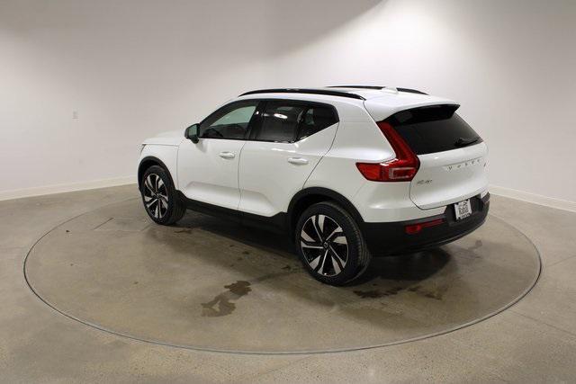 new 2025 Volvo XC40 car, priced at $49,575