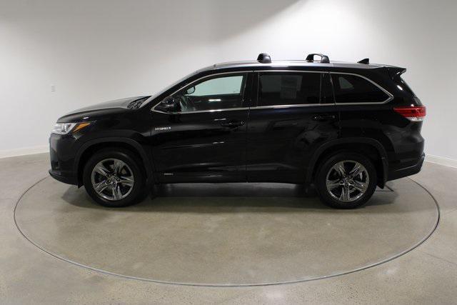 used 2019 Toyota Highlander Hybrid car, priced at $31,593