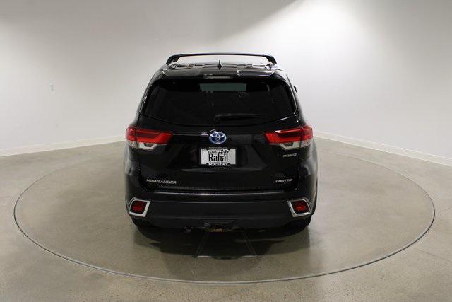 used 2019 Toyota Highlander Hybrid car, priced at $31,593