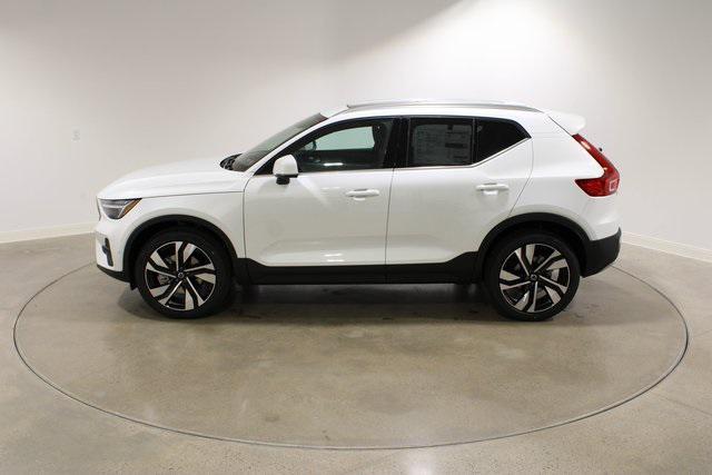 new 2025 Volvo XC40 car, priced at $49,790