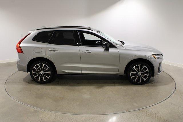 new 2025 Volvo XC60 car, priced at $56,525