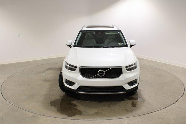 used 2022 Volvo XC40 car, priced at $30,498