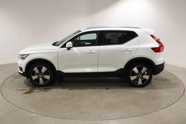 used 2022 Volvo XC40 car, priced at $30,498