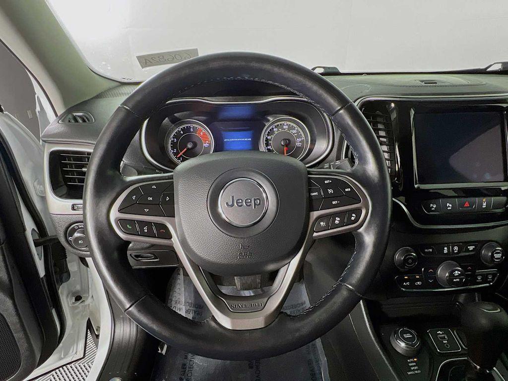 used 2021 Jeep Cherokee car, priced at $22,991