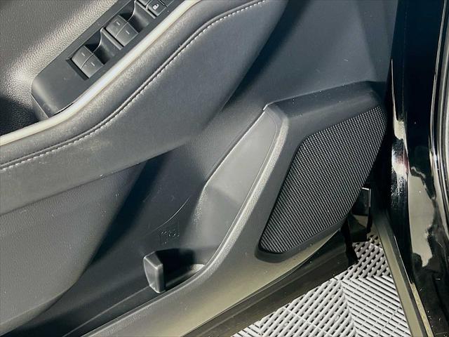 used 2021 Toyota Highlander car, priced at $34,991