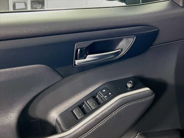 used 2021 Toyota Highlander car, priced at $34,991