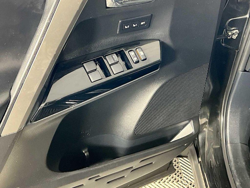 used 2018 Toyota RAV4 Hybrid car, priced at $23,532