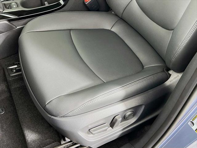 new 2025 Toyota Corolla Cross car, priced at $32,649