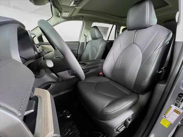 new 2025 Toyota Grand Highlander car, priced at $52,763