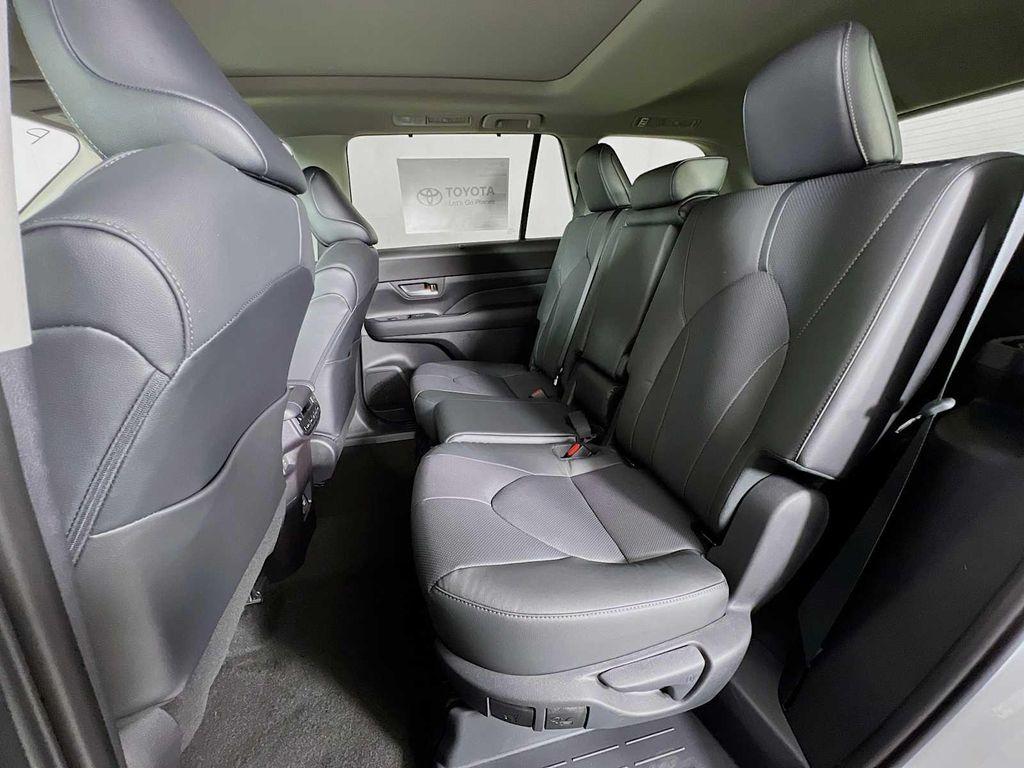 new 2026 Toyota Grand Highlander car, priced at $54,433