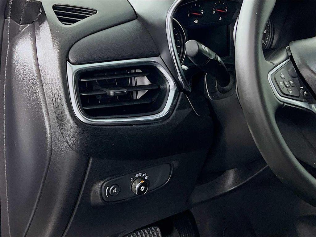 used 2023 Chevrolet Equinox car, priced at $25,991