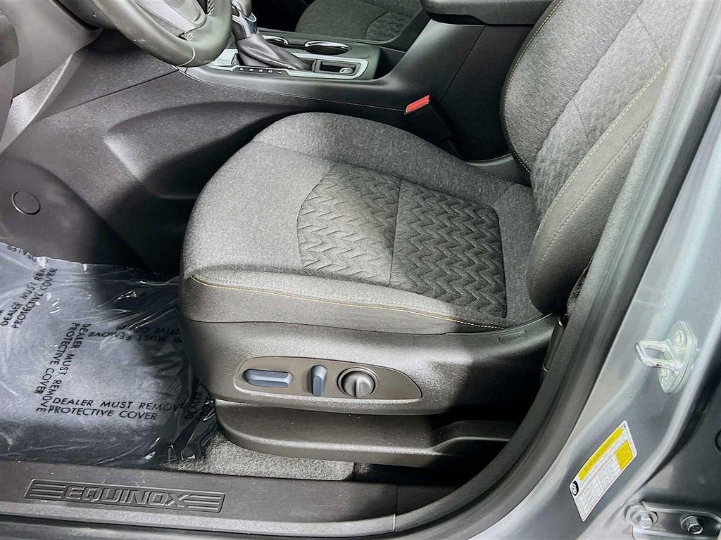 used 2023 Chevrolet Equinox car, priced at $25,991