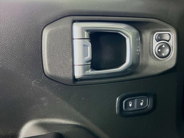 used 2022 Jeep Wrangler Unlimited car, priced at $33,599
