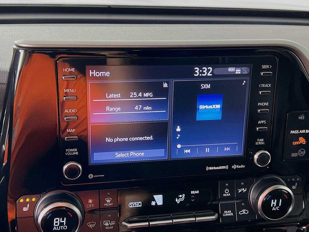 used 2020 Toyota Highlander car, priced at $32,040
