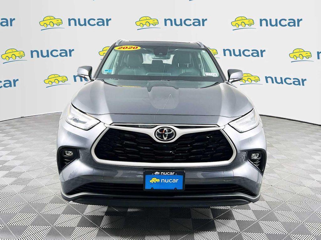 used 2020 Toyota Highlander car, priced at $32,040