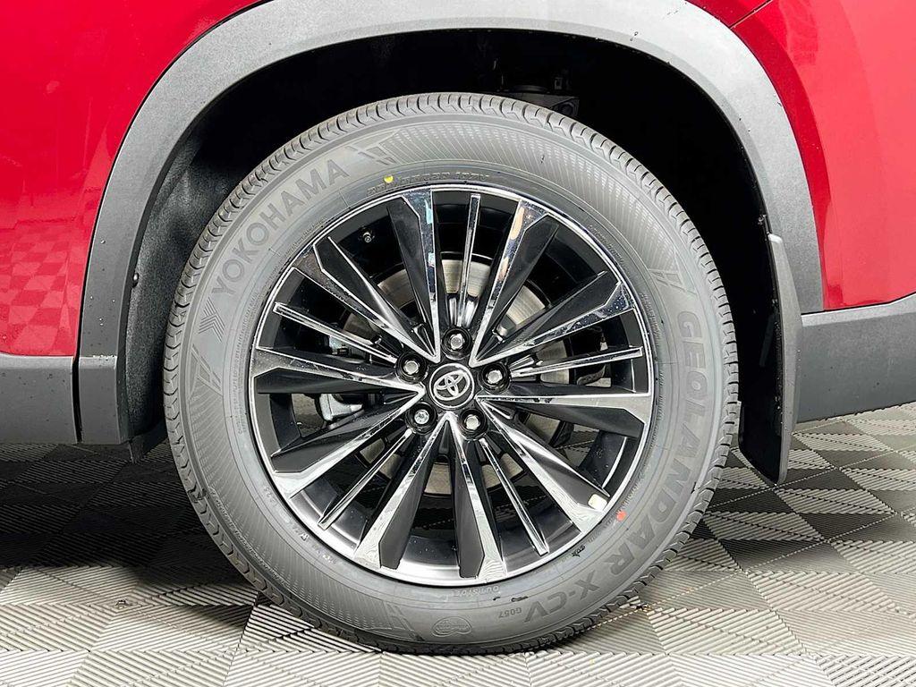 new 2026 Toyota Grand Highlander Hybrid car, priced at $63,993