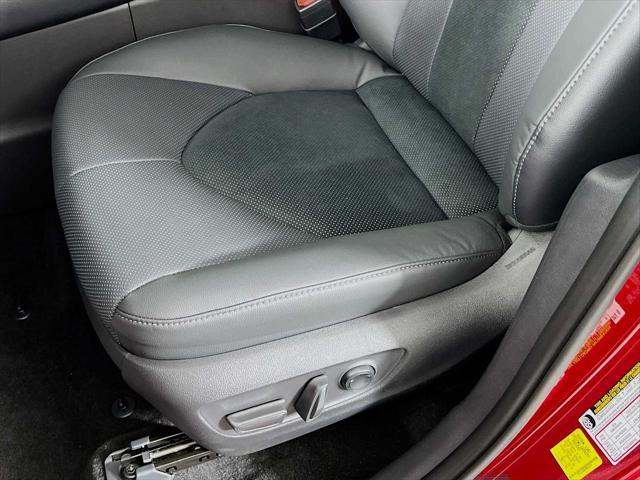 new 2025 Toyota Grand Highlander Hybrid car, priced at $61,183