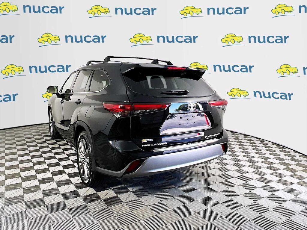 used 2022 Toyota Highlander car, priced at $37,991