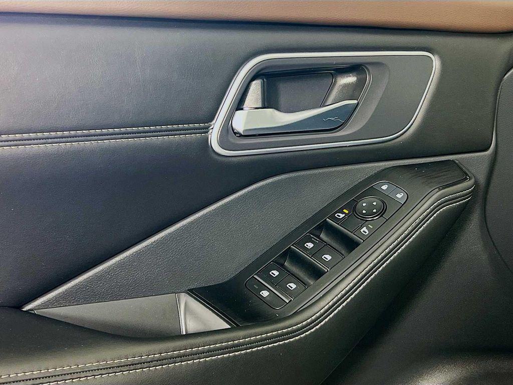 used 2021 Nissan Rogue car, priced at $21,391