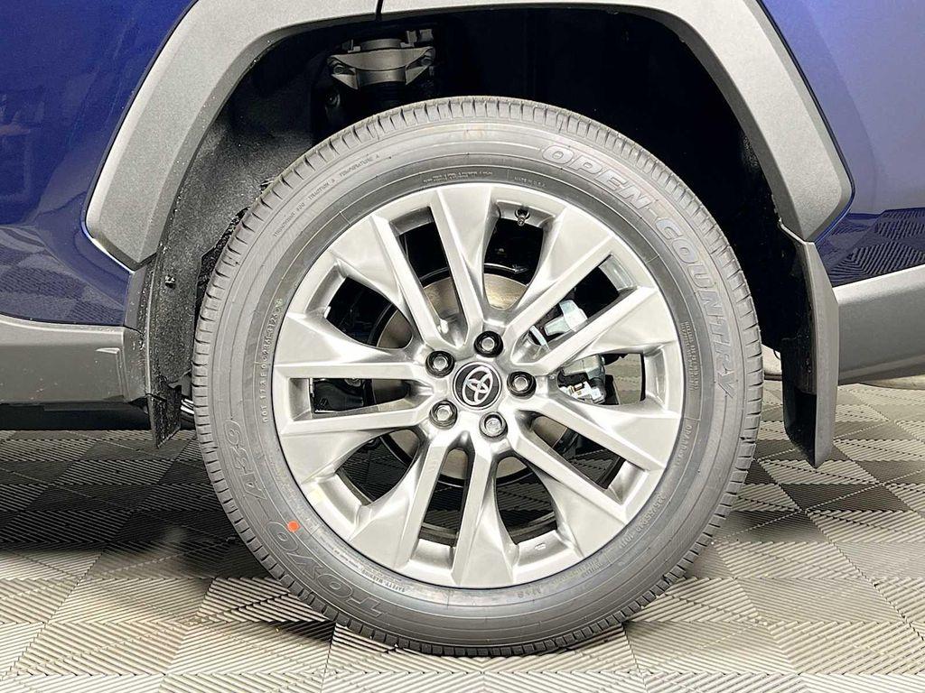 new 2025 Toyota RAV4 car, priced at $40,334