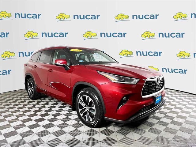 used 2021 Toyota Highlander car, priced at $35,991