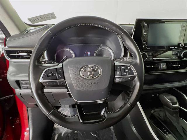 used 2021 Toyota Highlander car, priced at $34,491