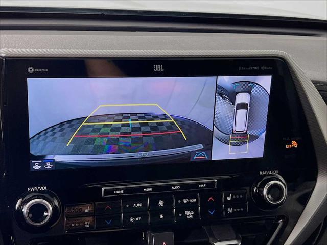 used 2022 Toyota Highlander car, priced at $45,491