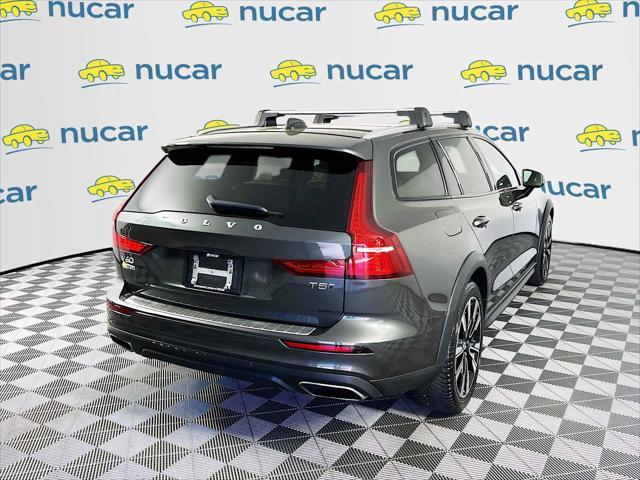 used 2020 Volvo V60 Cross Country car, priced at $26,991
