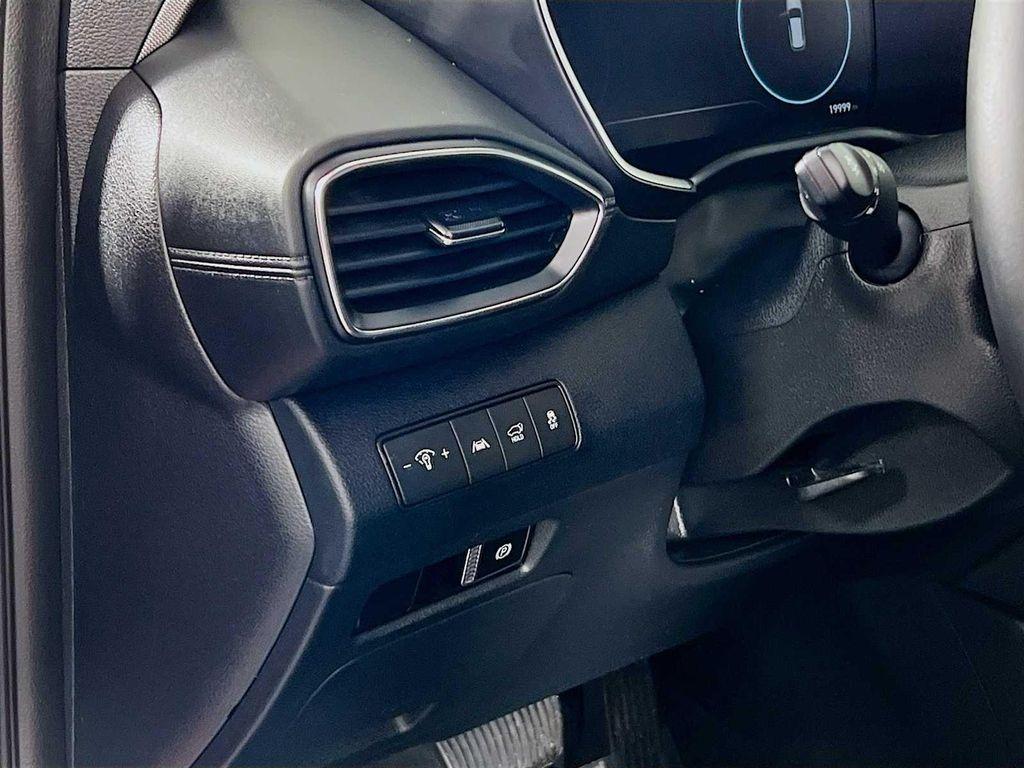 used 2022 Hyundai Santa Fe car, priced at $25,991